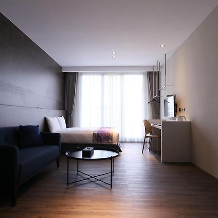 Hotel Hesper Hsr Тайджун Екстериор снимка