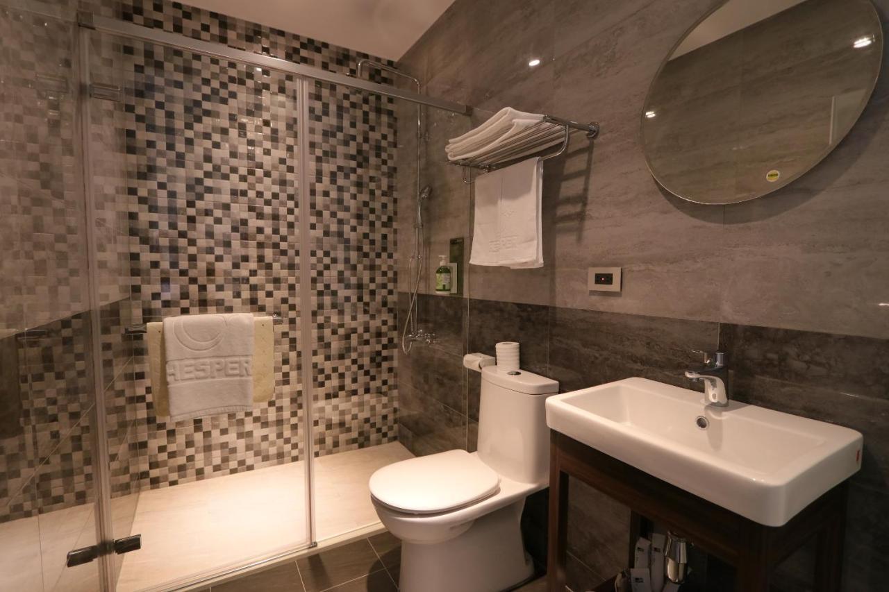 Hotel Hesper Hsr Тайджун Стая снимка