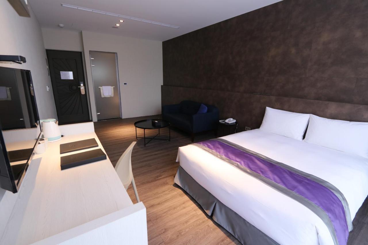 Hotel Hesper Hsr Тайджун Екстериор снимка