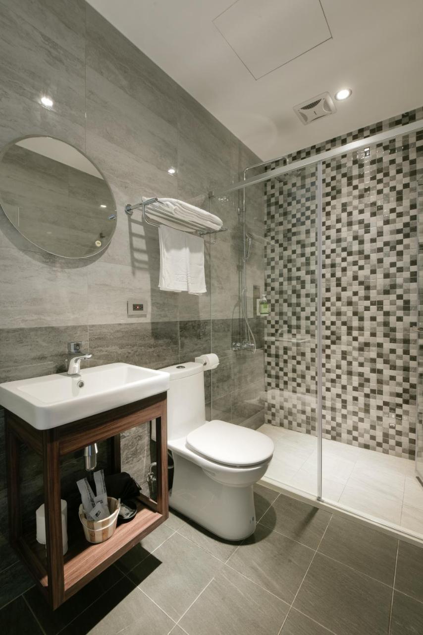 Hotel Hesper Hsr Тайджун Екстериор снимка