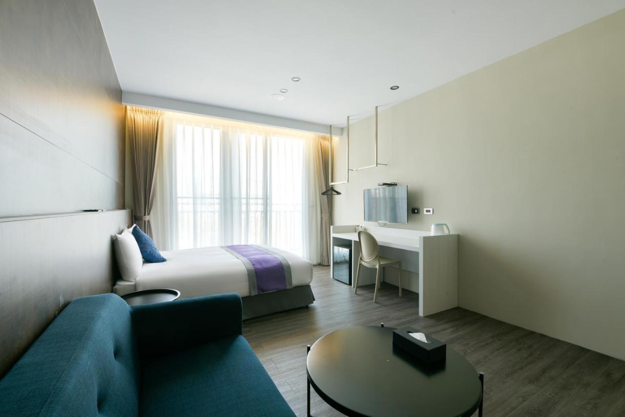 Hotel Hesper Hsr Тайджун Екстериор снимка