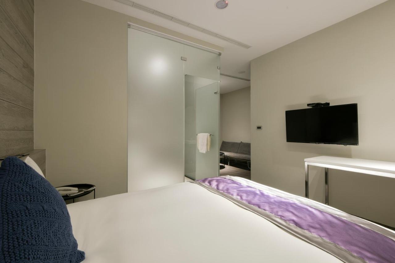 Hotel Hesper Hsr Тайджун Екстериор снимка