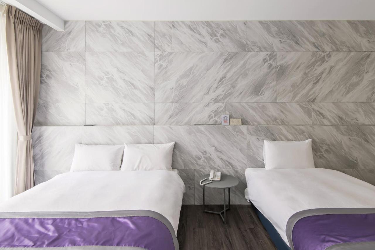 Hotel Hesper Hsr Тайджун Екстериор снимка