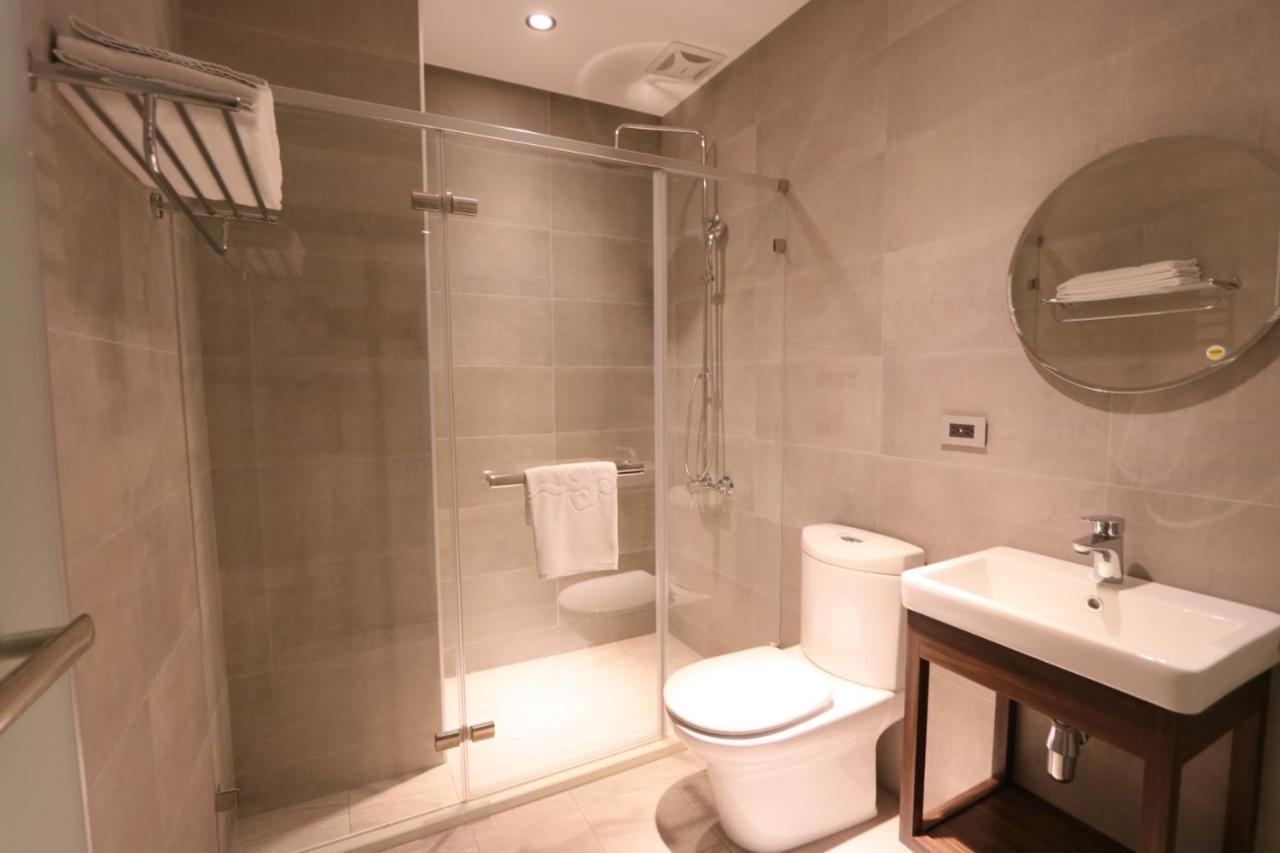 Hotel Hesper Hsr Тайджун Екстериор снимка